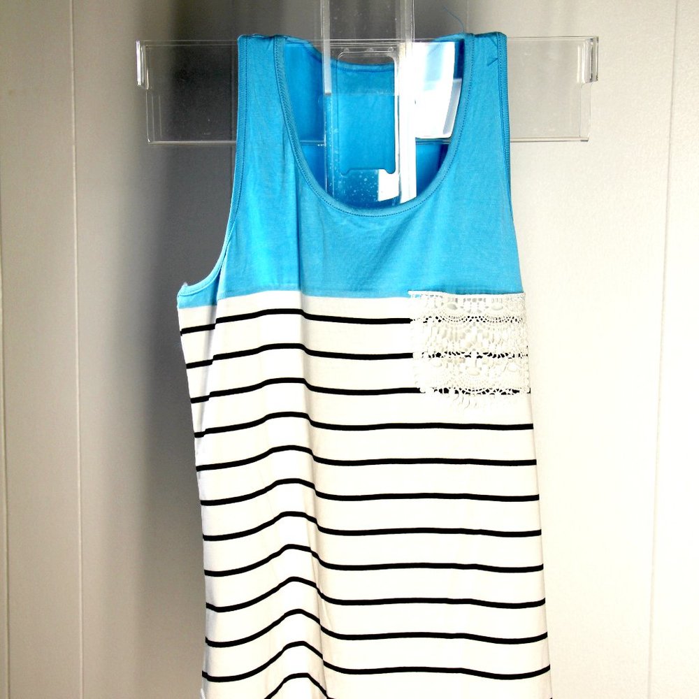 BLUE, BLACK & WHITE STRIPES / CROCHET POCKET / TANK